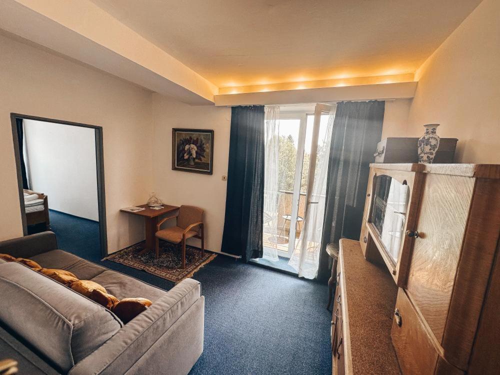 Hotel Medlov Nove Mesto na Morave Zewnętrze zdjęcie